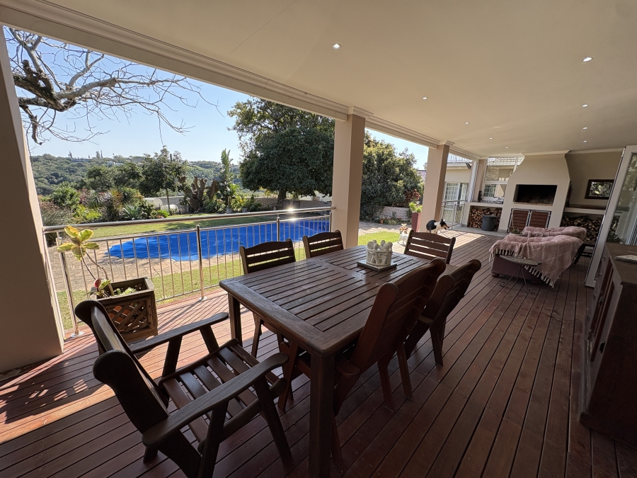 4 Bedroom Property for Sale in Nahoon Beach Eastern Cape